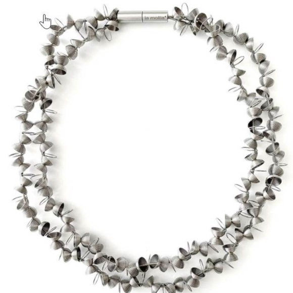 La Mollla Lune Short Necklace - Picture 2 of 4